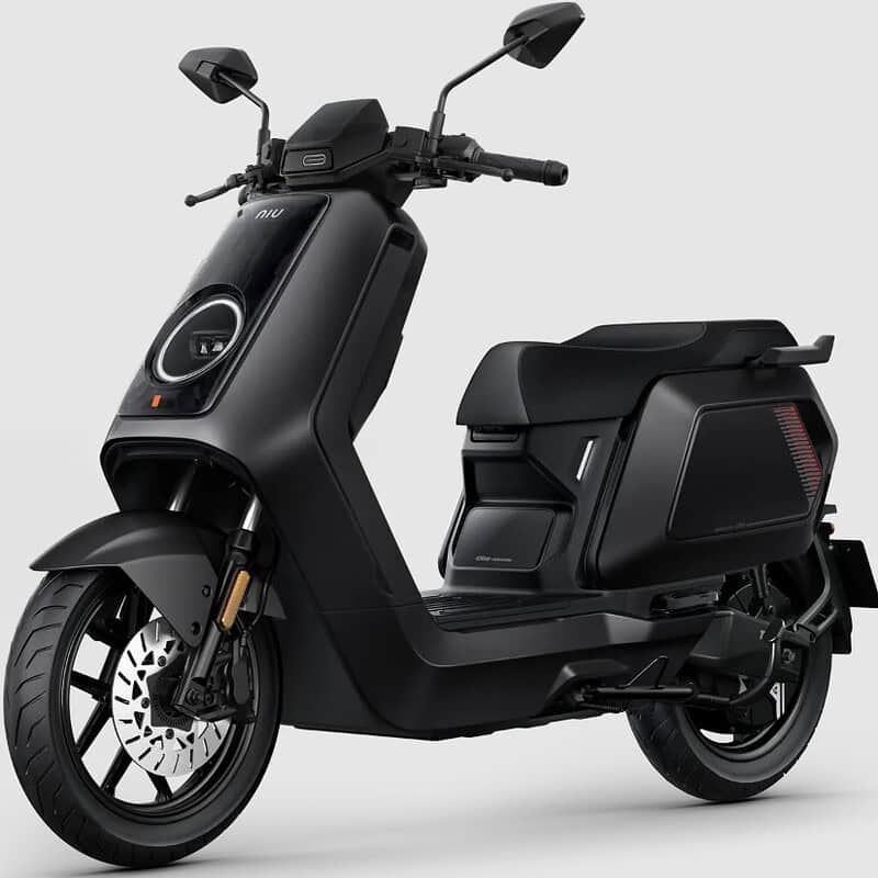 Električni skuter NIU NQi X 150 45 km/h app, gps
